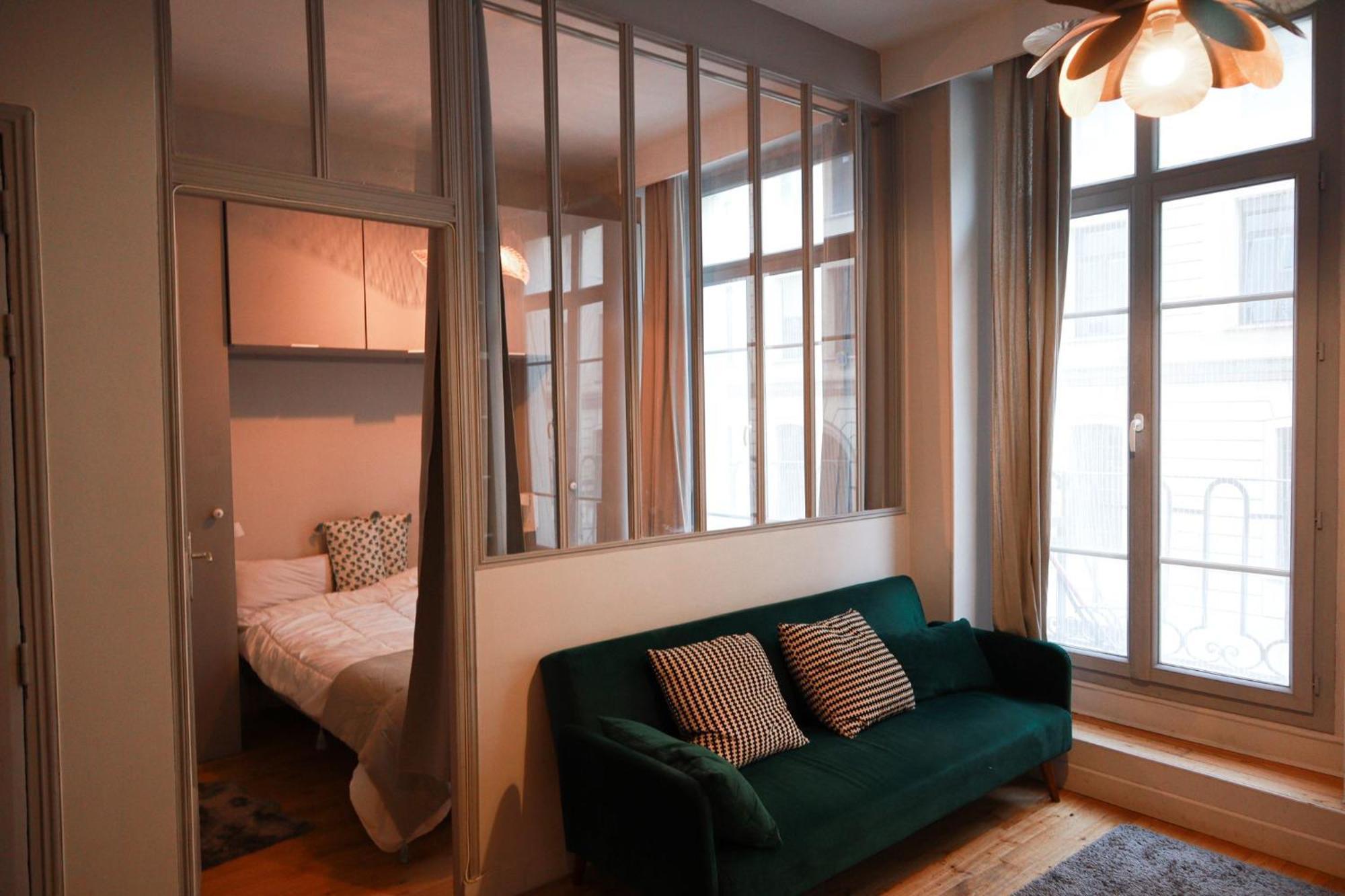 Le Pinky Bird - 1er Appartement *